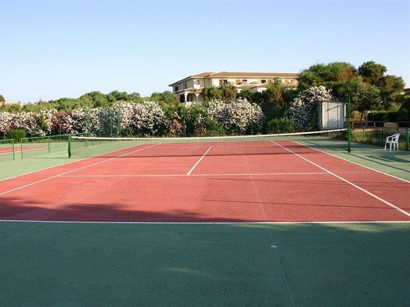 Nyce Club Sport Village Badesi Ngoại thất bức ảnh